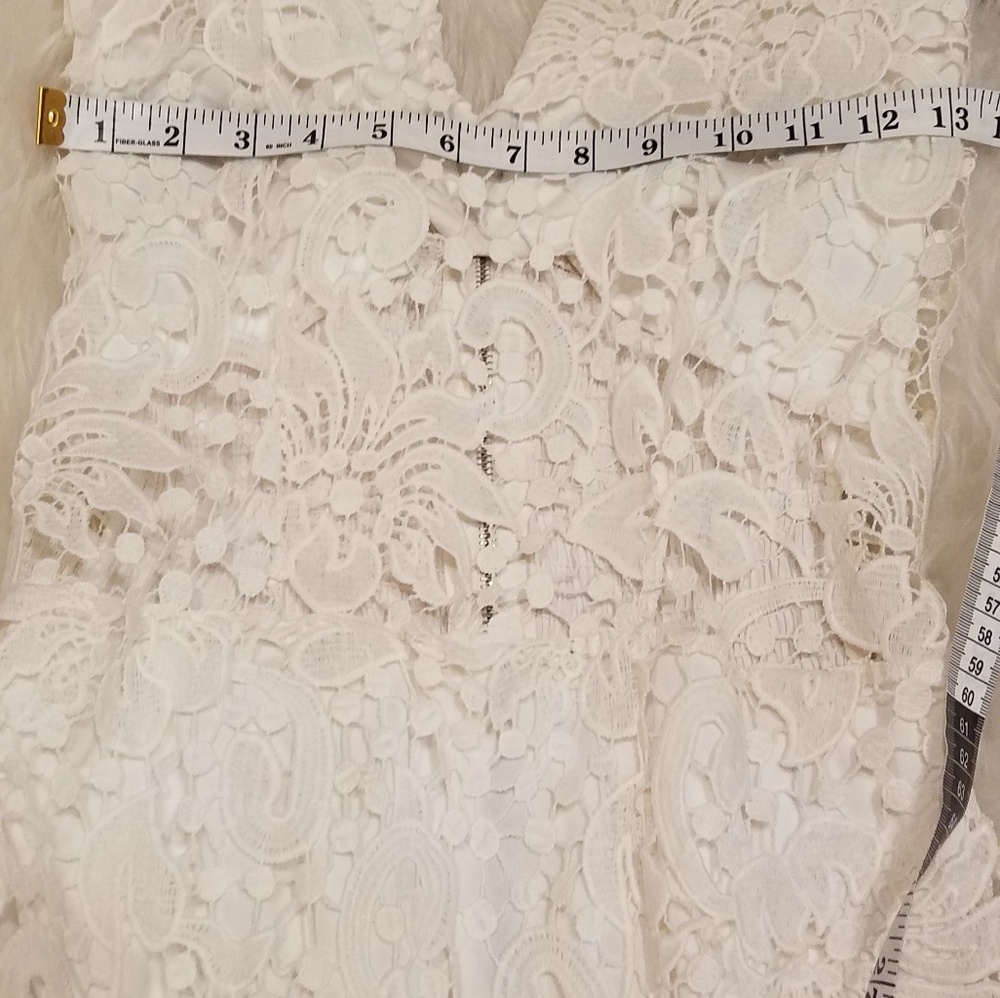 Gorgeous boho strapless eyelet dress - Picture 5 of 8